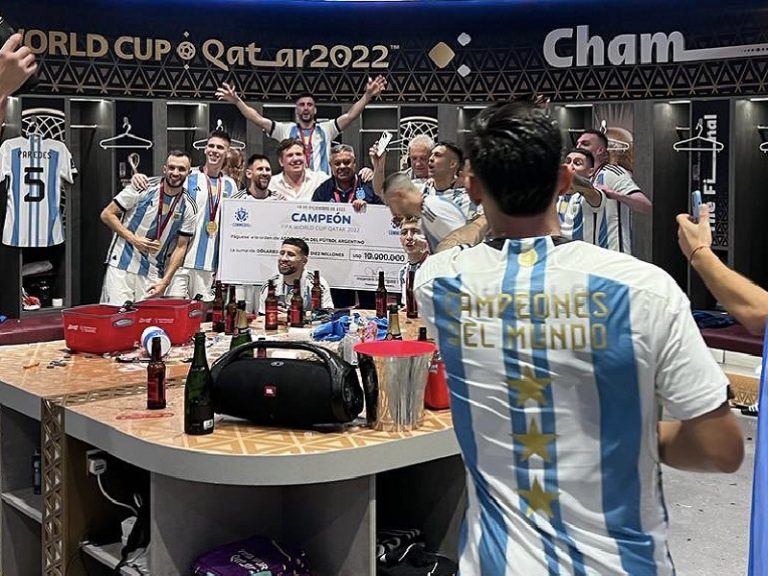 Argentina vuelve, no sólo con la Copa sino que con US$ 52 millones en el bolsillo