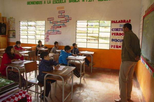 La Educación Paraguaya Necesita De Un Gran Pacto Social