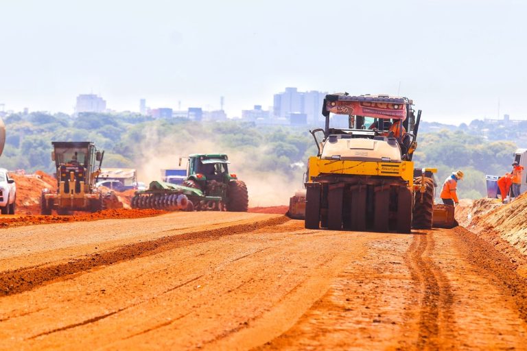 Las obras públicas generarán miles de empleos y dinamizarán la economía