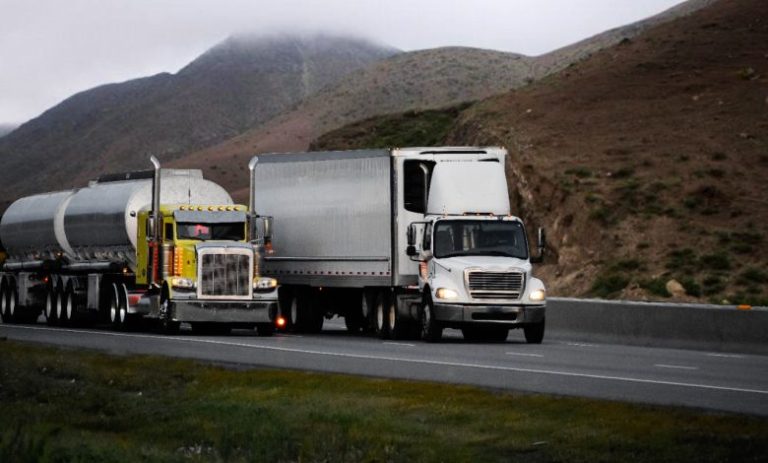 CAPAGAS denuncia que la Aduana argentina retiene camiones con gas para Paraguay