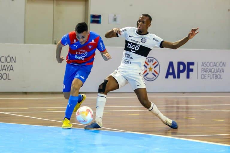 Olimpia triunfa en la primera final de futsal FIFA por cetro absoluto