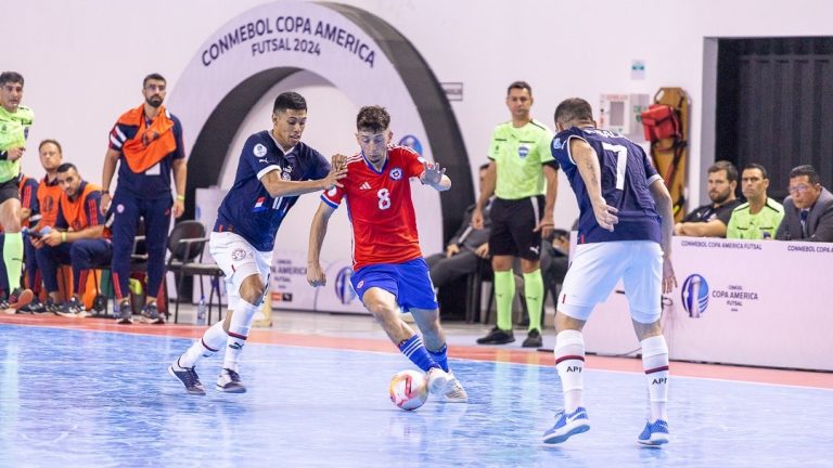 La albirroja consiguió el empate sobre el final en Copa América de futsal FIFA