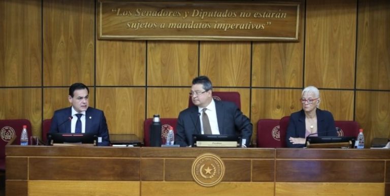 Canciller presentó candidaturas a embajadores e informó sobre cierre de sedes diplomáticas