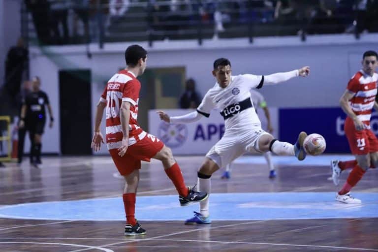 Afemec elimina a Olimpia y medirá a Cerro en final de futsal FIFA