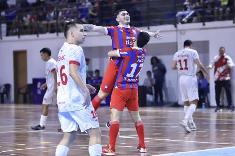 Cerro vuelve a golear y conquista su noveno titulo de futsal FIFA