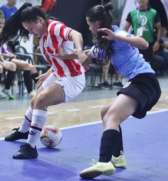 Albirroja de futsal FIFA femenina empata con Uruguay