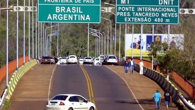 Puerto Iguazú y Foz de Iguazú suspenden acuerdo turístico