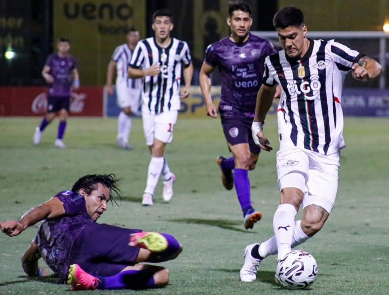 Libertad revive, vence a Luqueño y es finalista de Copa Paraguay